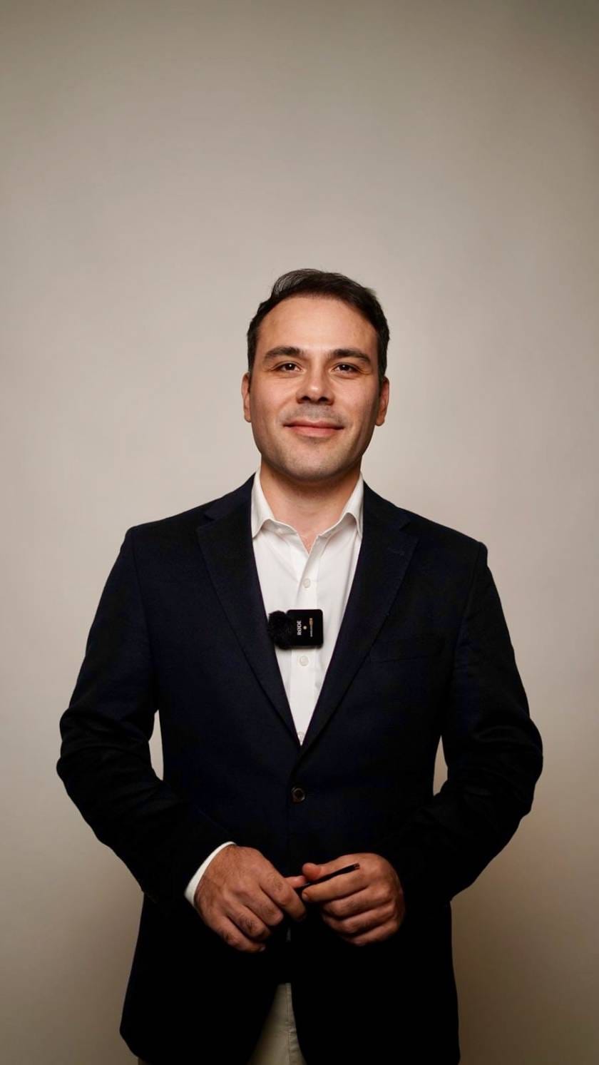 Dr. Emrah Dilaver